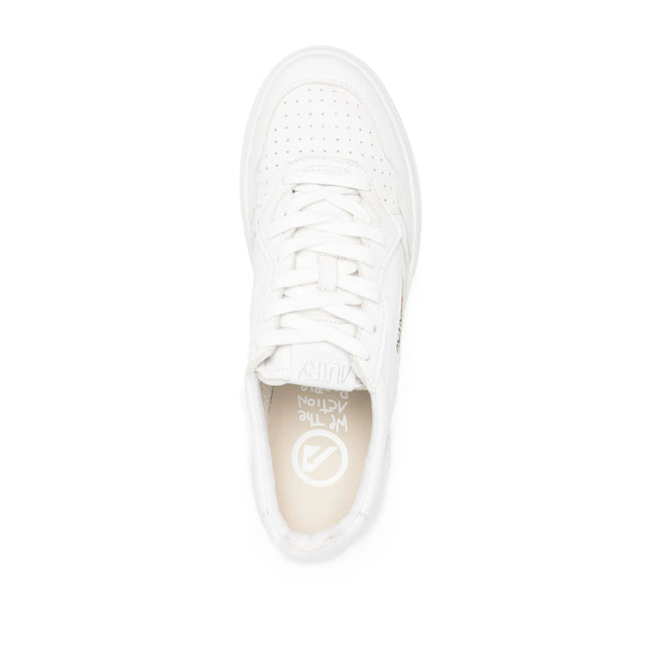 Autry Sneakers - White | 386053a120384e77c6bc6454cfa0d9181dc0f46b