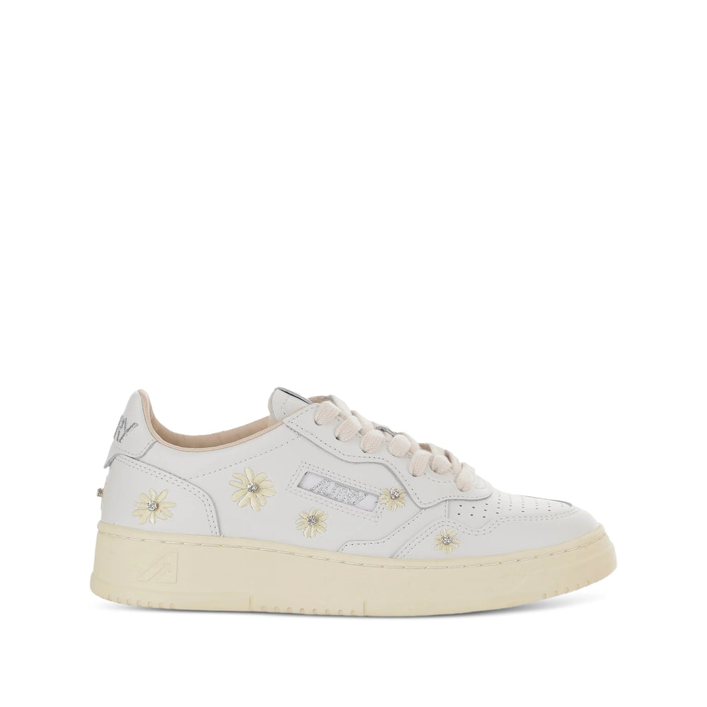 Autry Sneakers - White | 80ef7f3d479d7db4921fbb7ec2e49cc4e1d6cc07