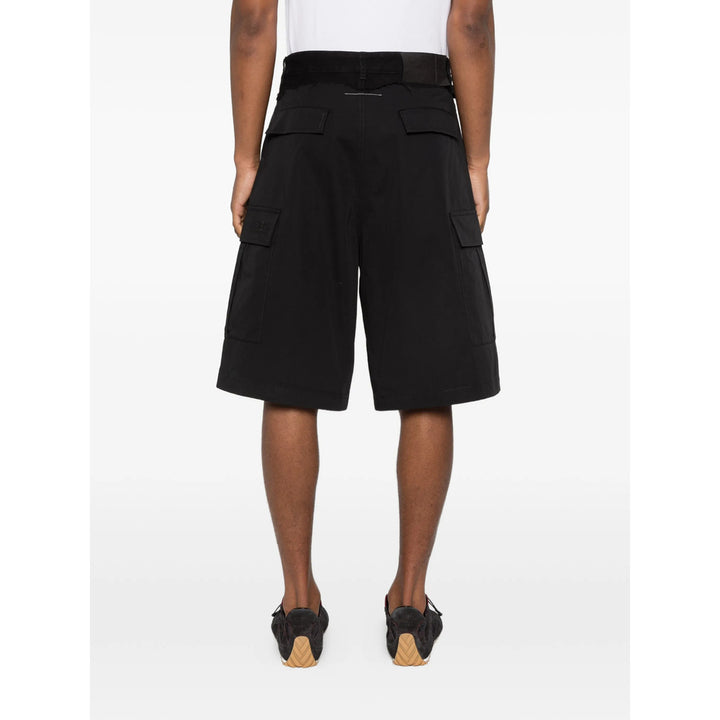 Mm6 Maison Margiela Shorts - Black | 4010360b65530495cf0f3136c61792b30d429348