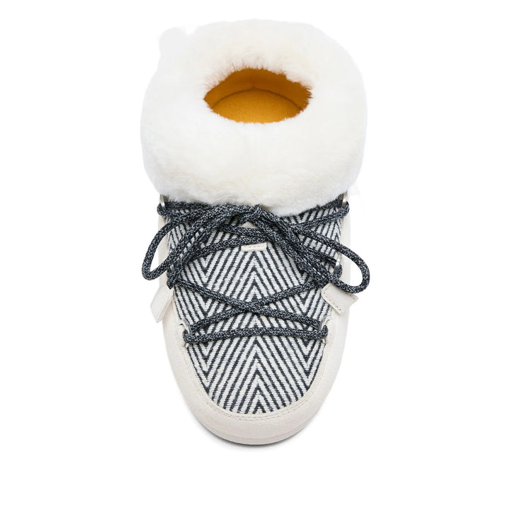 Moon Boot X Guest In Residence Shoes - White, Gray | 7dfd2f11e6f59a6dbf623a5087bc7458f527b517