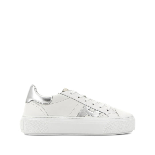 Sneakers White
