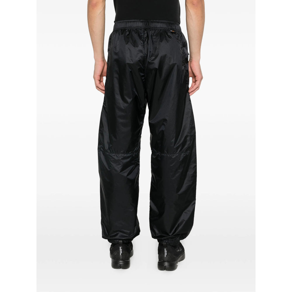 Stone Island Pants - Black | cf2fc13ae8625370ad80e3982da8bb056f77406d