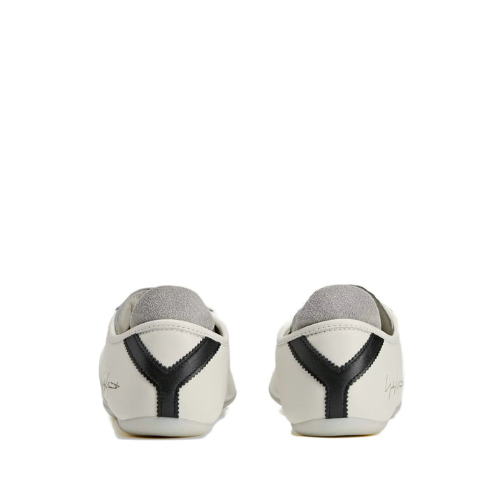 Y-3 Sneakers - White | d450309e2354755b38fe9c979203c20a07ee4b4f