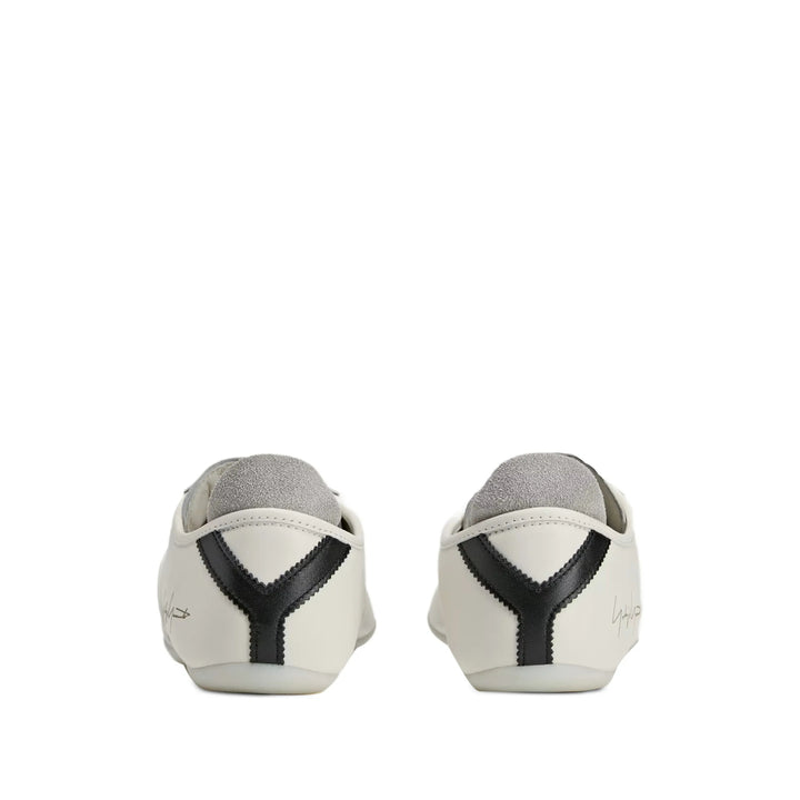 Y-3 Sneakers - White | 7bb79f42ac94b1d45a83b1e25d96f186e782cec0