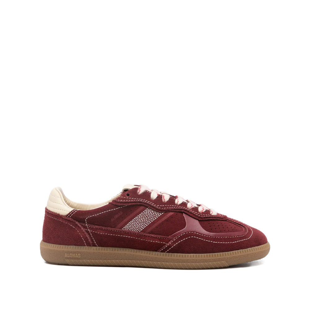 Alohas Sneakers - Red | 55a10fb7e2b8f2d666ff68fb13b43ac823e89559