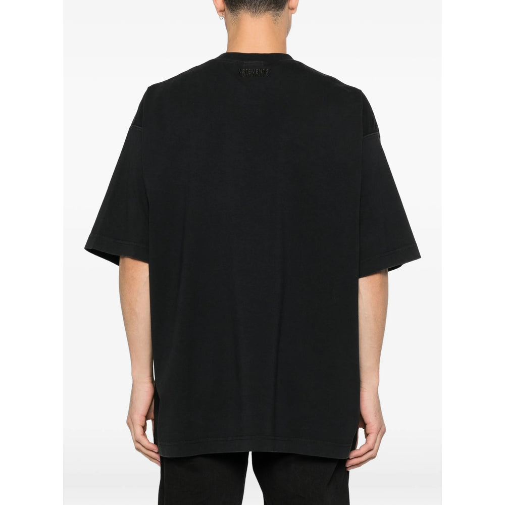 Vetements T Shirts - Black | b0be6dc16f7483dc1368a701b064c46f13d805e2