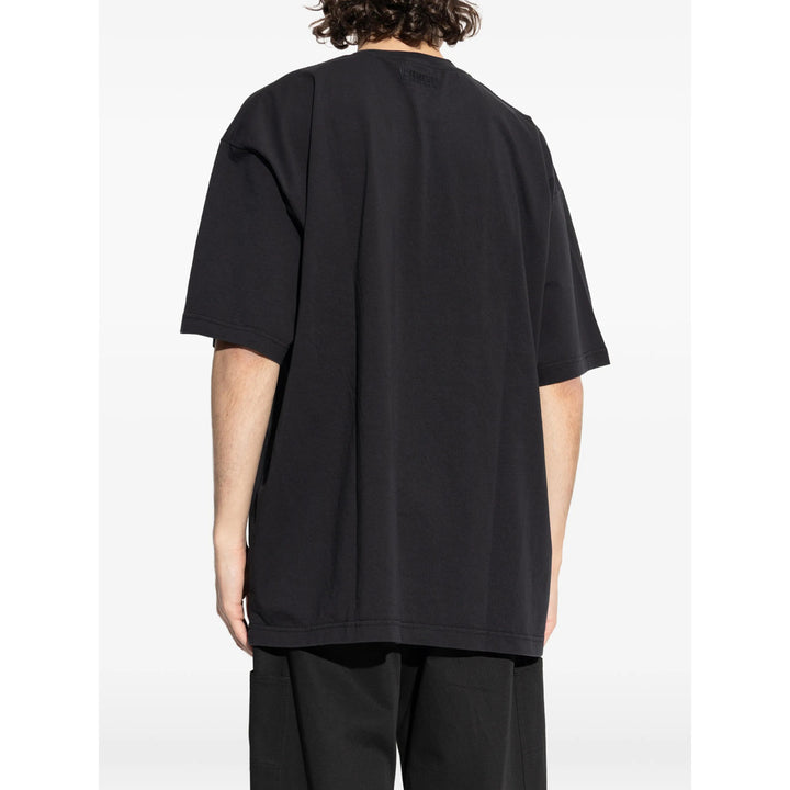 Vetements T Shirts - Black | b6d57e4d94c5b4d239a80d1eaa22e8dc69422cef