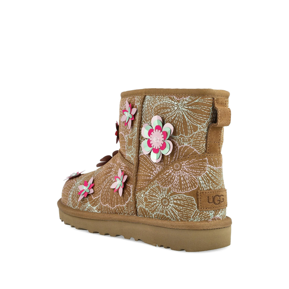 Ugg Shoes - Brown | fd0875ccc076ac6f6fbdd779efa0ec8a92abe99c