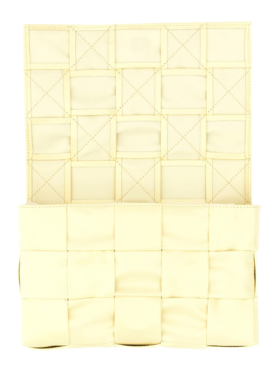 Bottega Veneta Shoulder Bags - Beige | 81ccfd939e2cc8803e7902feb20e3cfa59e10991
