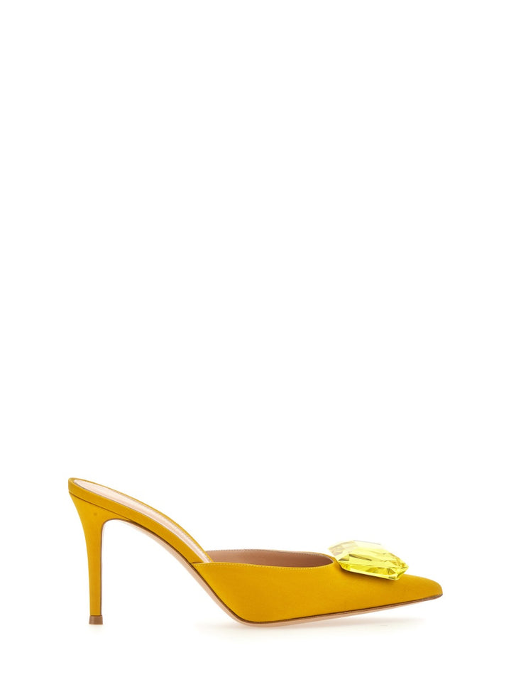 Gianvito Rossi pumps - Yellow | Wanan Luxury