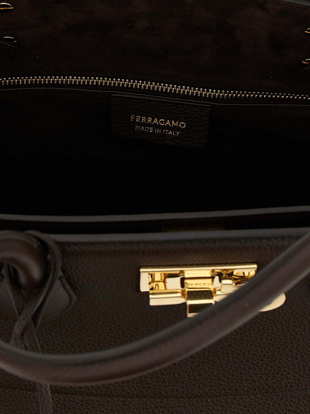 Ferragamo New Ferragamo Studio Soft (L) Hand Bags - Brown | 6f52835b8ef619b57c8f8d8b8c0e4e6e9eab847e