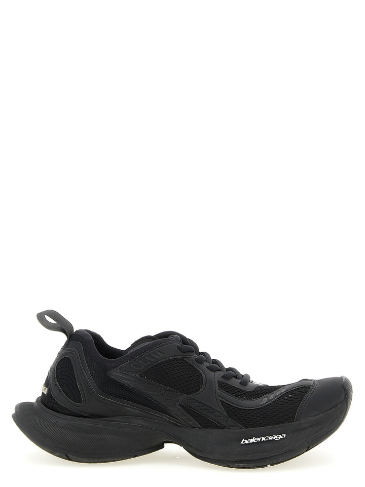 Balenciaga Circuit Sneakers - Black | b69032e0f9b29c7ddbfc578b1e20d89259c603bf