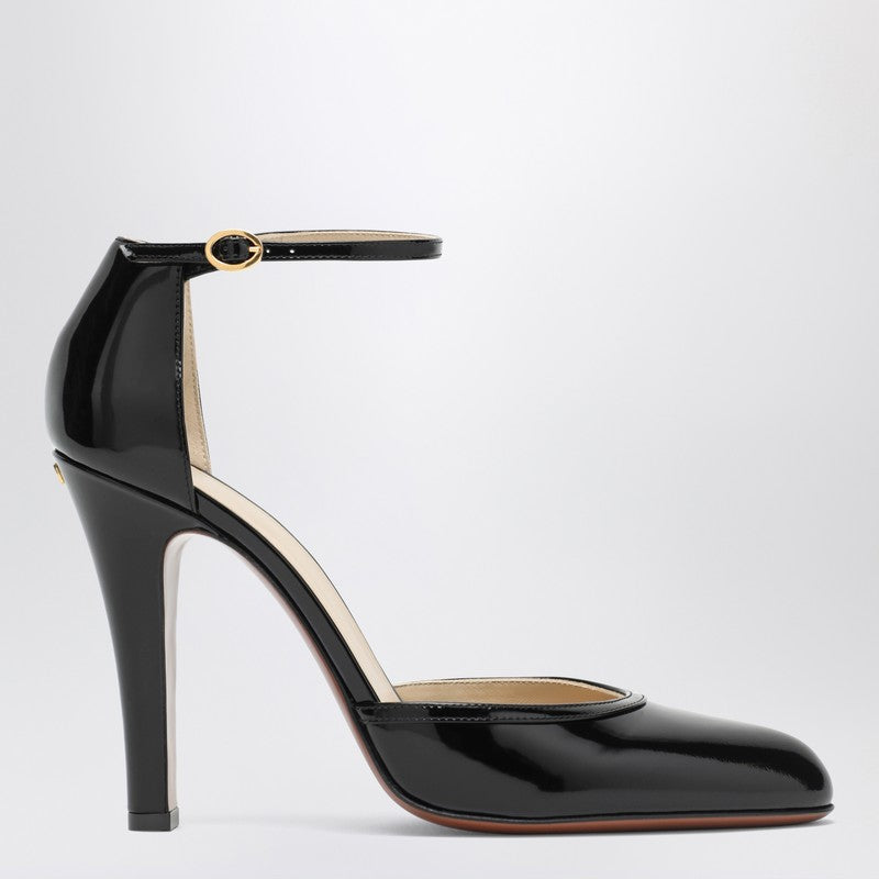 Valentino Garavani Shoes - Black | b193222fb9f60b990199058f3bf0d2d39201809a