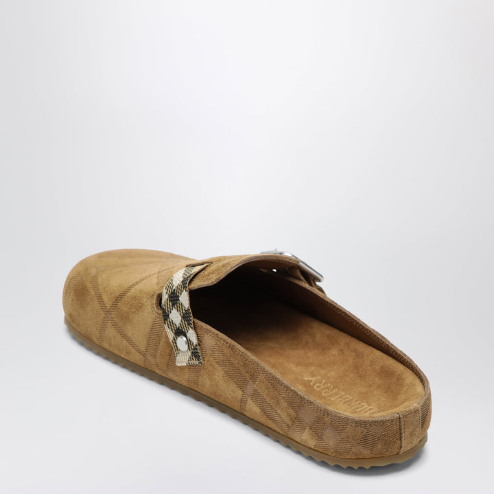 Burberry Apparel & Accessories - Brown | e931ba7020fd4fe3561b04700e6f0b124226f213