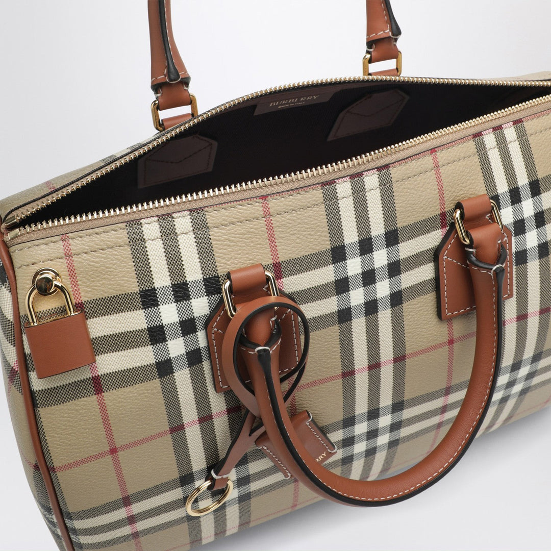 Burberry Apparel & Accessories - Beige | 1577822d09342223deb153f66cda8cd0816ecc7d