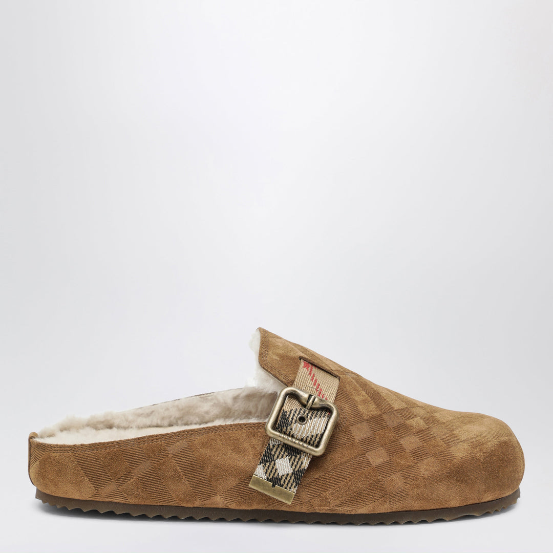 Burberry Apparel & Accessories - Beige | 7b9be2f7fe20edc49863142a462046dcf112aa5f