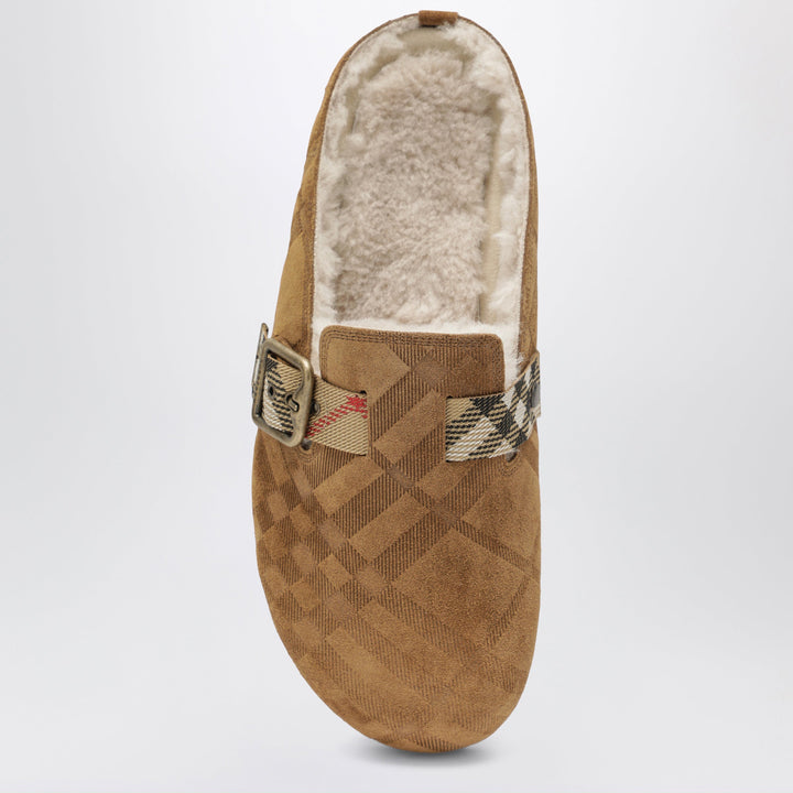 Burberry Apparel & Accessories - Beige | 24bcddd099b86b45cf6008bece6ebed5f13de7fd