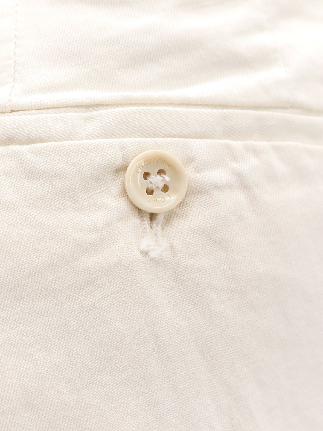 Incotex  - Light and natural | 85b5b685375957a53679f3c363e3511ec90a342e