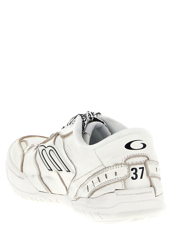 Balenciaga Hamptons Worn-Out Medio Sneakers - White | 2232489da637e9fecfc12003d735907005022717