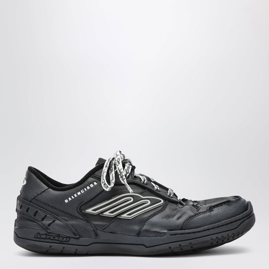 Hamptons Worn-Out Black Sneakers