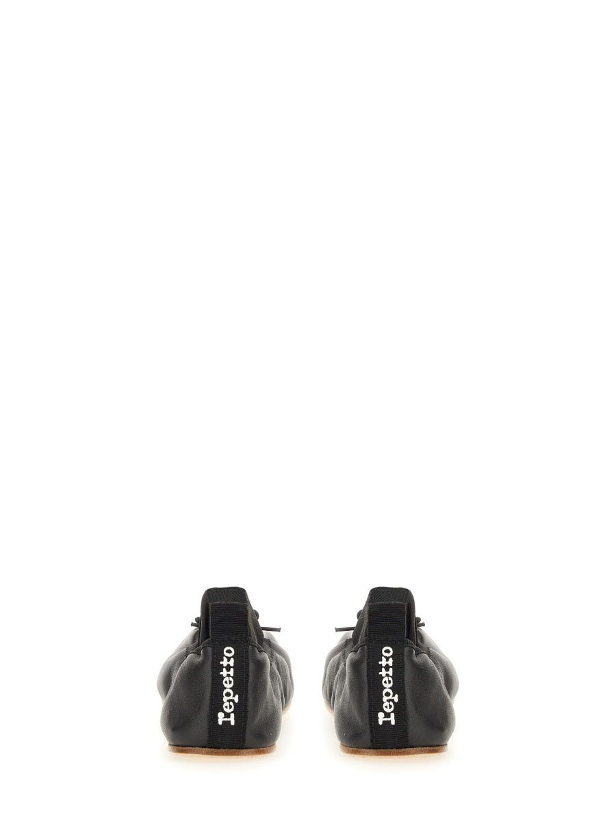 Repetto Flat Shoes - Black | ddb4a609bb410d93af8f34c4fc5a084201d1a33b