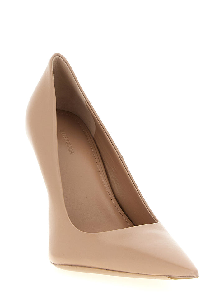 Balenciaga Avenue After Pumps - Beige | 8d90a656c11d27c2badece659a16a134e9d5302d