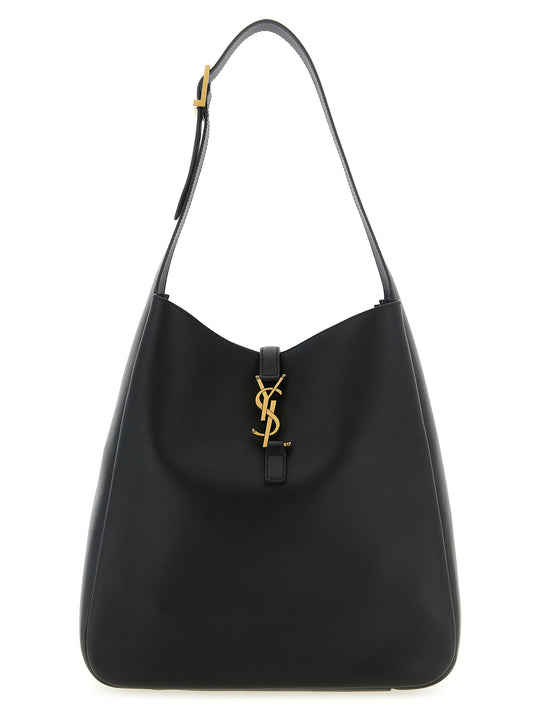 Le 5 À 7 Shoulder Bags Black