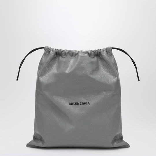 La Pochette Dust Bag Shopper In Arena Lambskin Grey