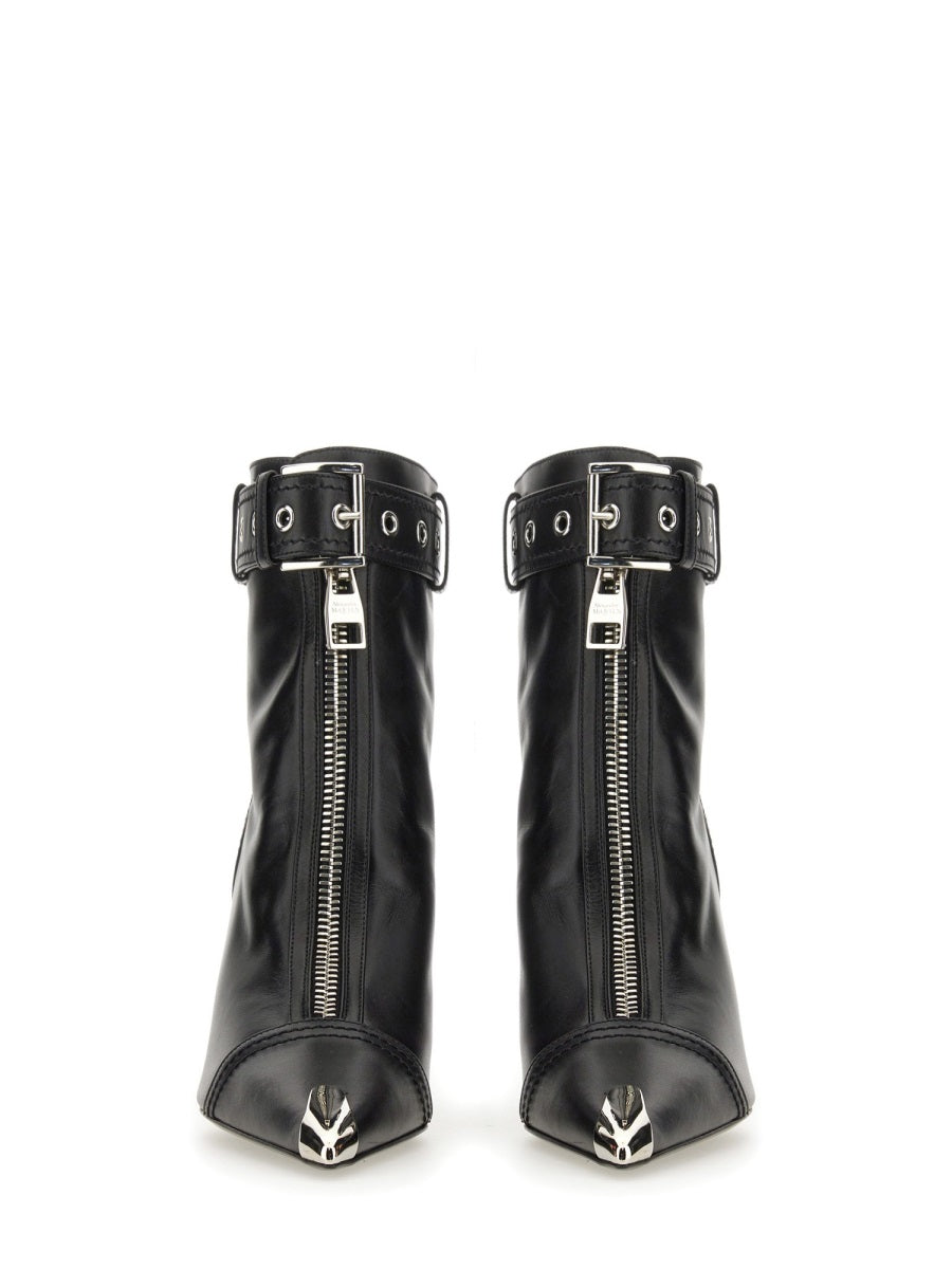 Alexander McQueen Boots - Black | Wanan Luxury