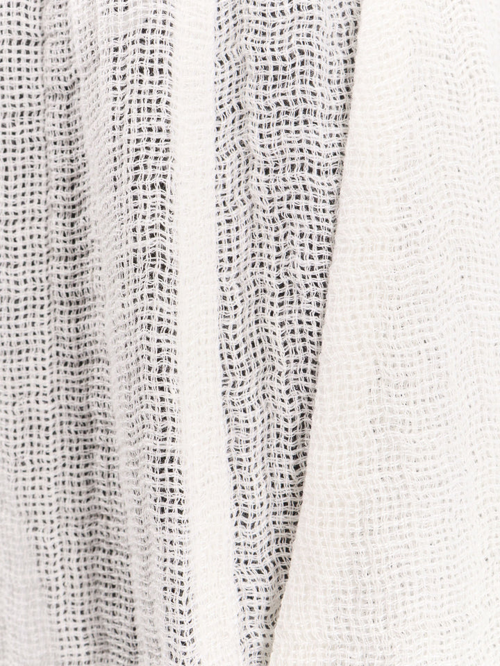 Giorgio Armani  - Light and natural | 0560c7a435f706b1cd8e4db11c55162200e6f09a