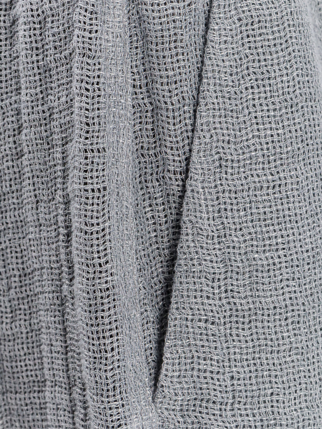 Giorgio Armani  - Blacks and greys | 68c81d9644bb430ffe59268c94cc7e1a3bbd35d9