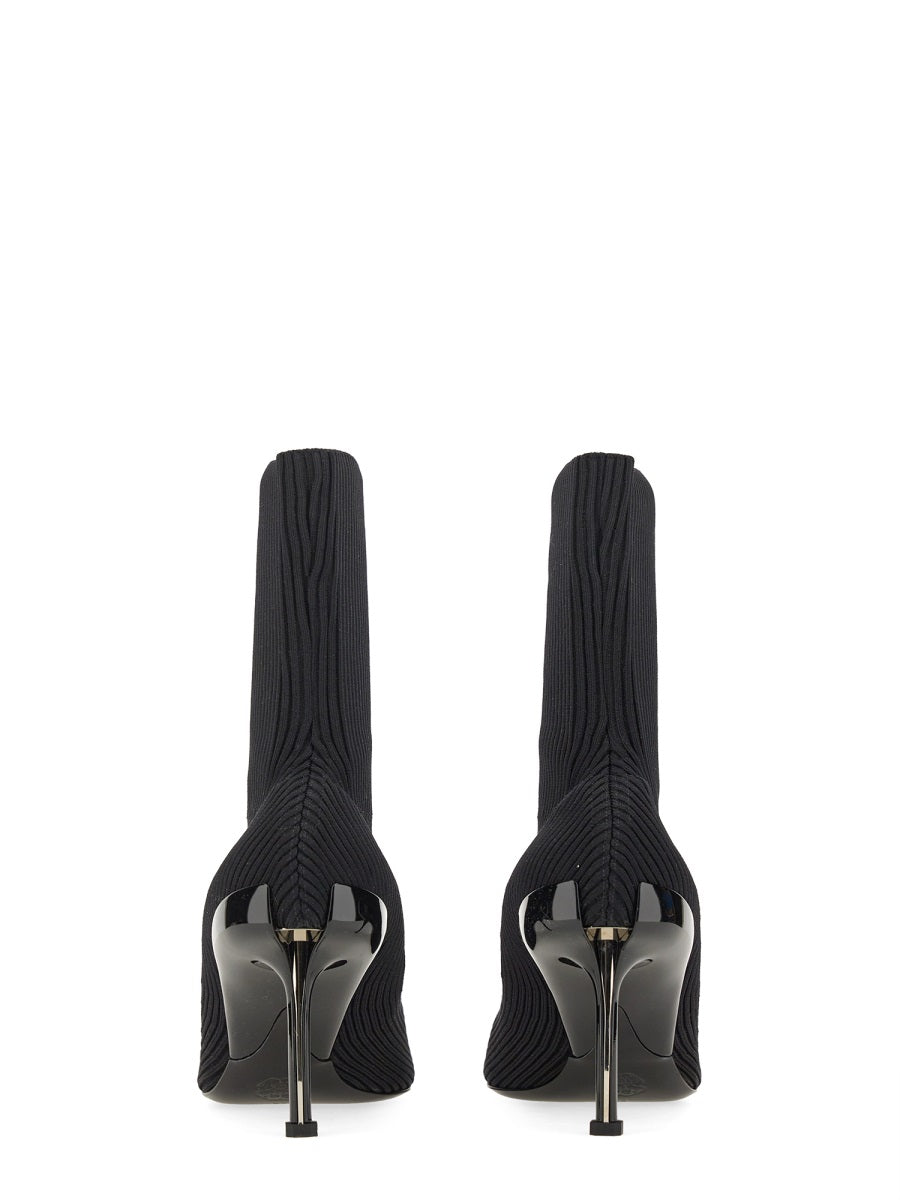 Alexander McQueen Boots - Black | Wanan Luxury