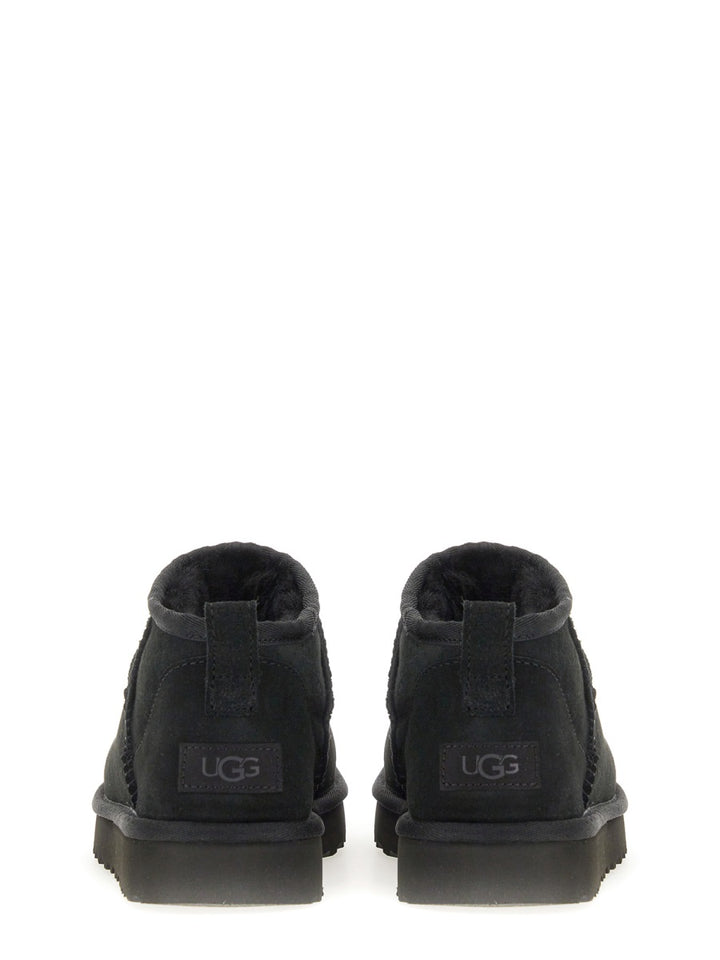 UGG Boots - Black | Wanan Luxury