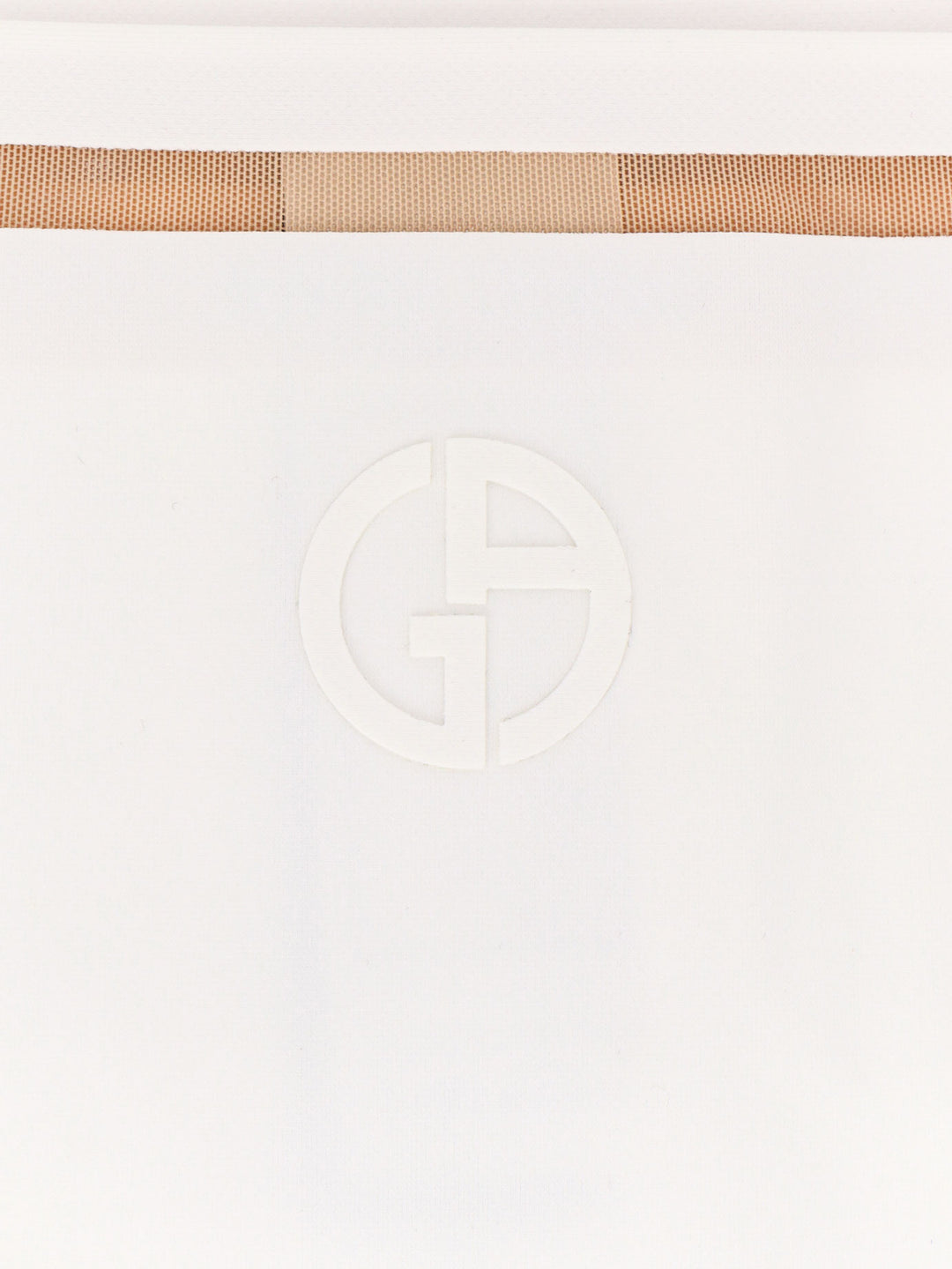 Giorgio Armani Sea clothing - Light and natural | b17fa9738fbd57c17a2328705103a5109f1d5ded