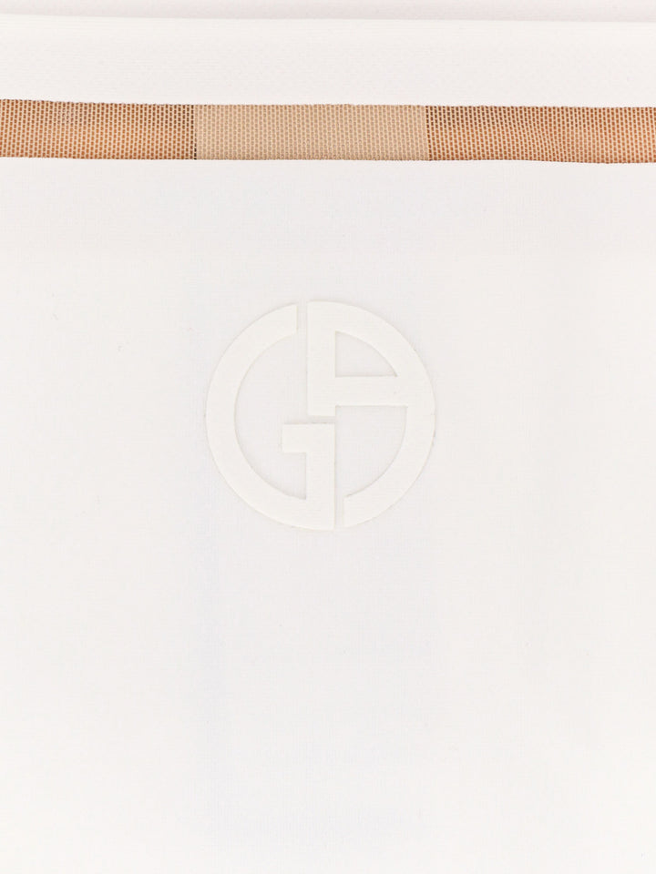 Giorgio Armani Sea clothing - Light and natural | b17fa9738fbd57c17a2328705103a5109f1d5ded