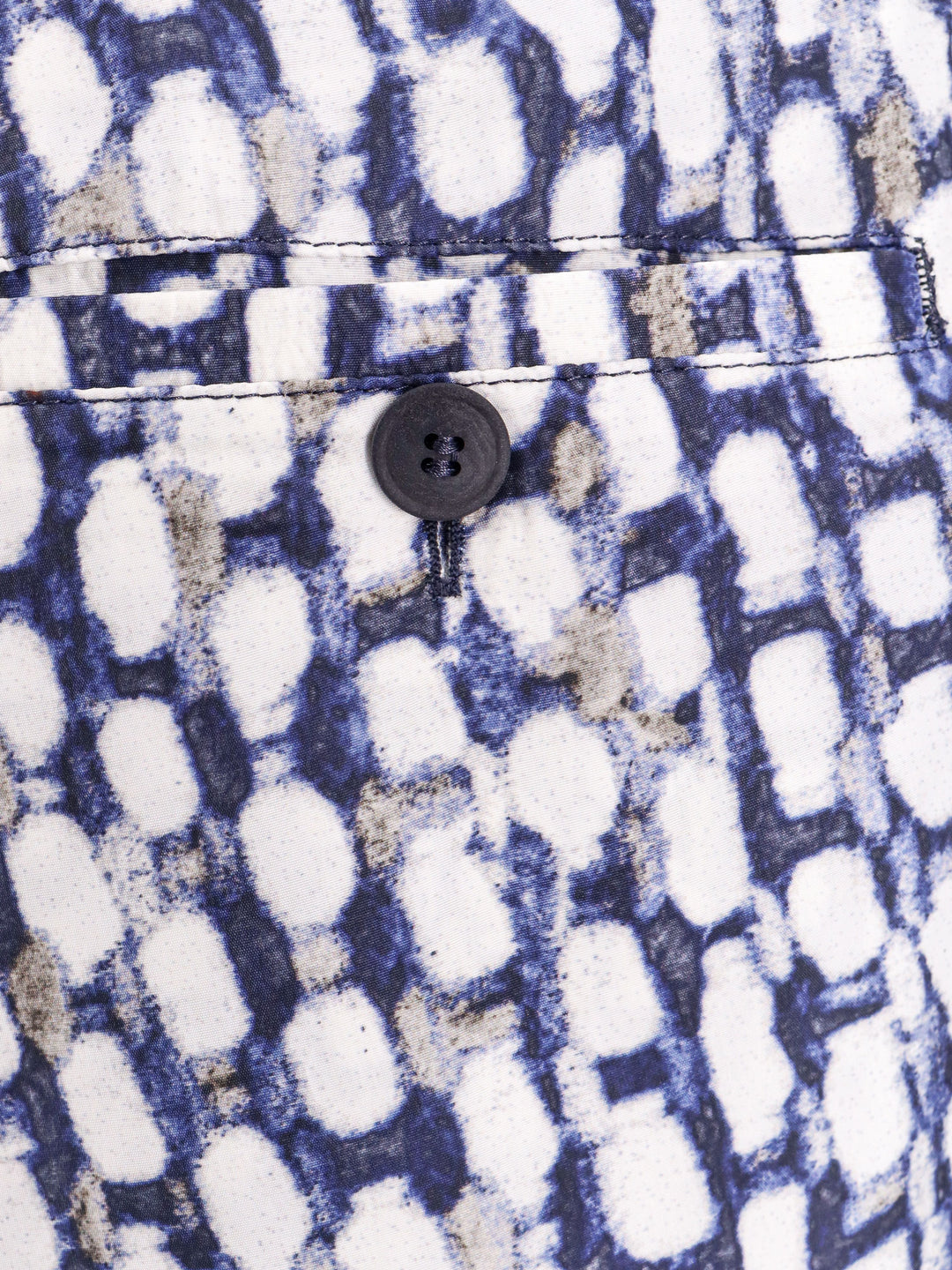 Giorgio Armani Shorts - Blue and green | 4eacd99089a14f3c4dc54c96743286a8ca4c57e4