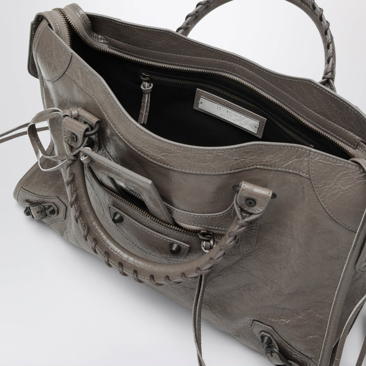 Balenciaga Apparel & Accessories - Brown | 2db1a253623ef1b01b6162cf3766f73956a7c54a