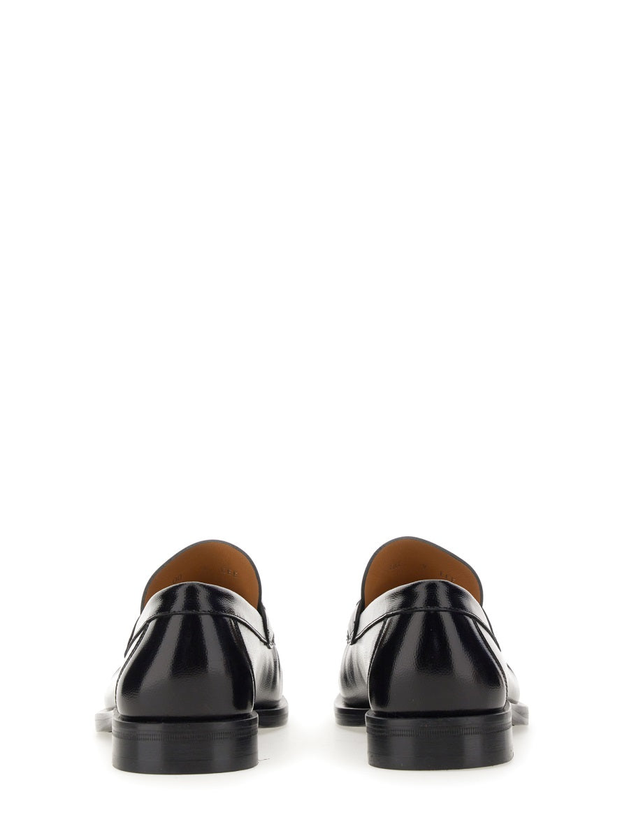 Ferragamo Loafers - Black | Wanan Luxury