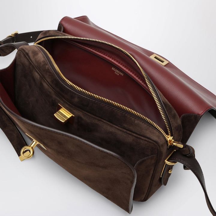 Balenciaga Apparel & Accessories - Brown | 6fcbf31af127346438cf35dd0542698ac5bab18b