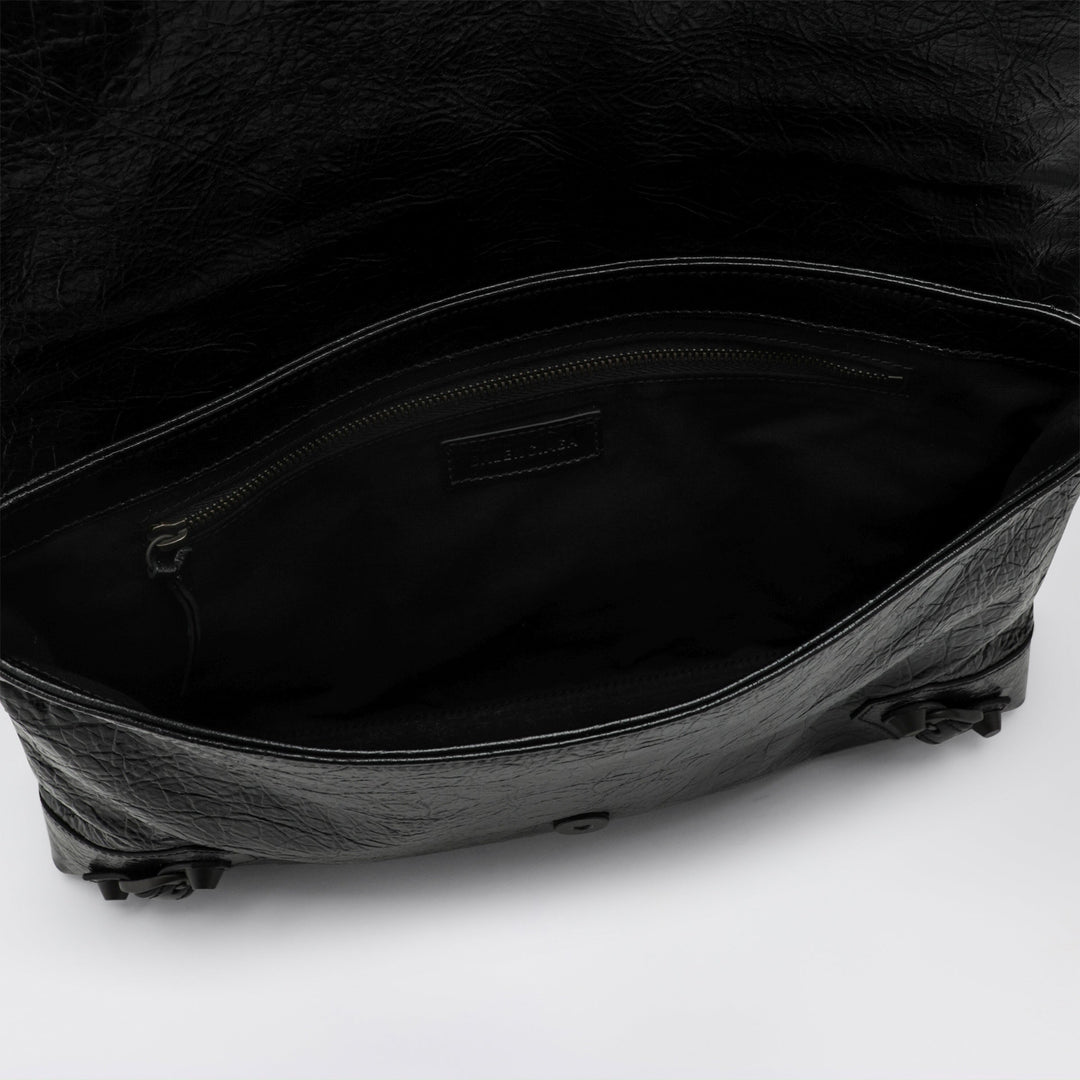 Balenciaga Apparel & Accessories - Black | fabb86a1a9431c9044bef37c68c251dac429983a