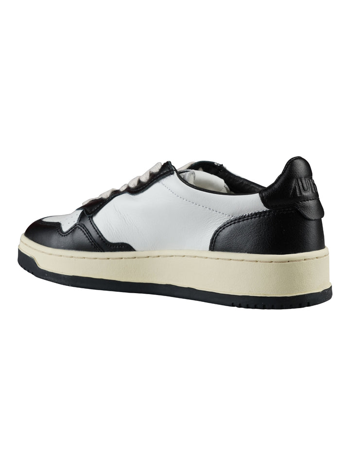 Autry Sneakers - White | 456193faf4d610bda8e63410eb2fc772b7179c22