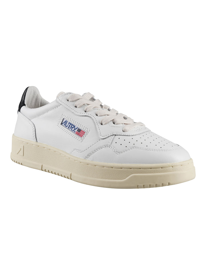 Autry Sneakers - White | 0e64a8a12d4bb7ce72a38445e0272c989ed405e9