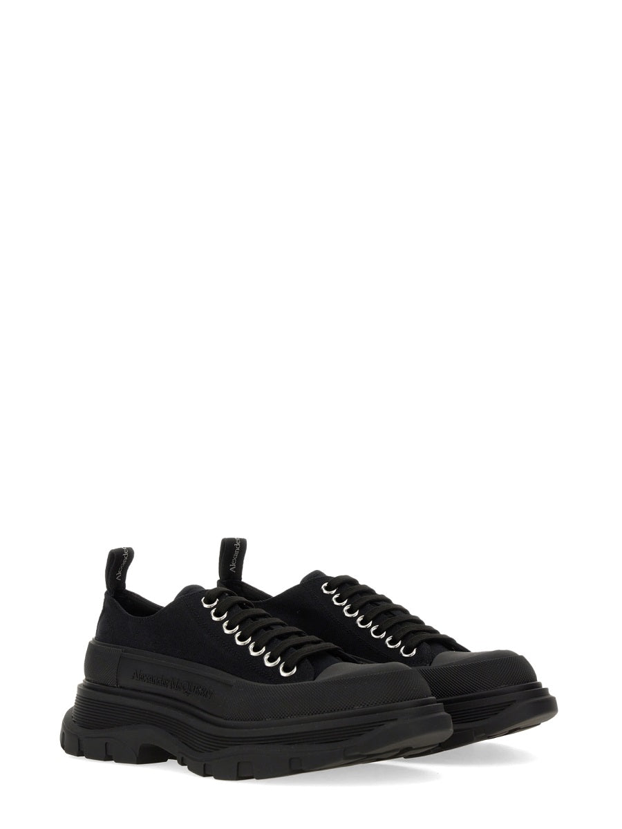 Alexander McQueen Sneakers - Black | Wanan Luxury