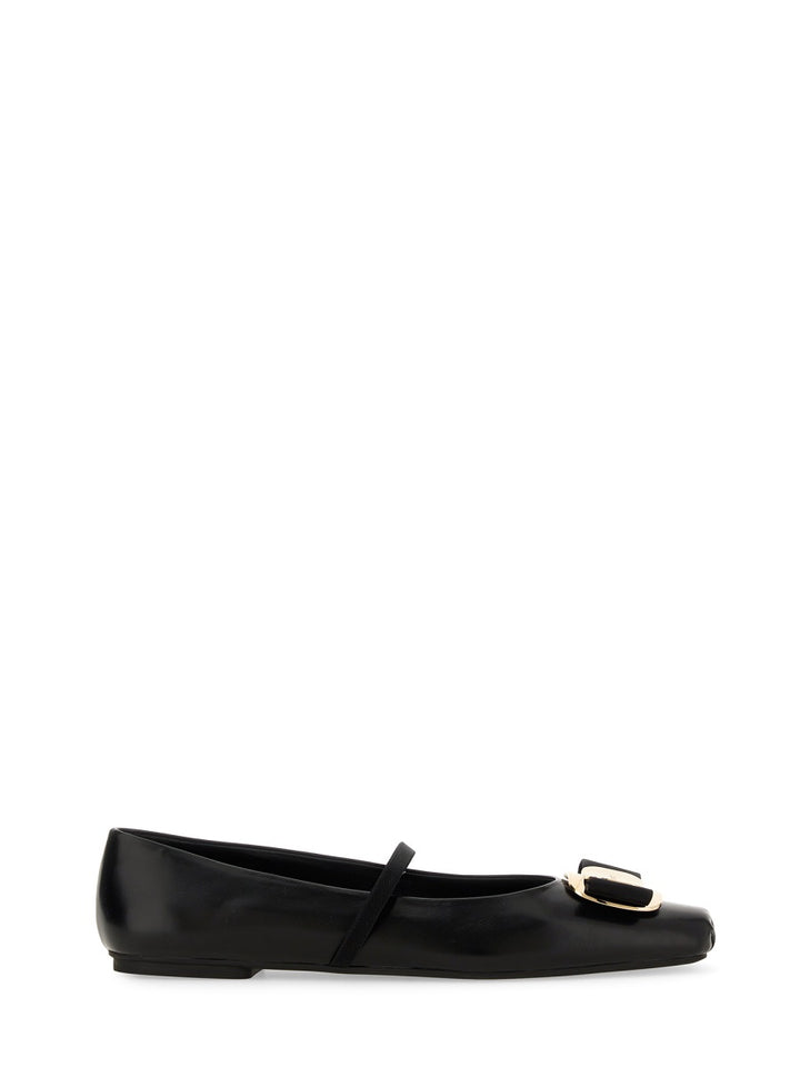 Ferragamo Flat Shoes - Black | Wanan Luxury