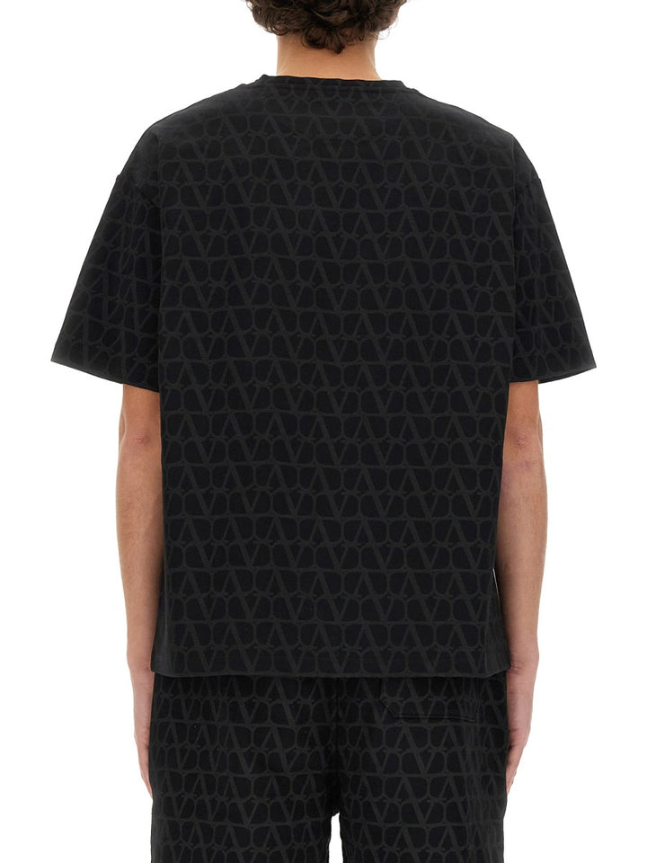 Valentino Garavani T shirts - Black | Wanan Luxury