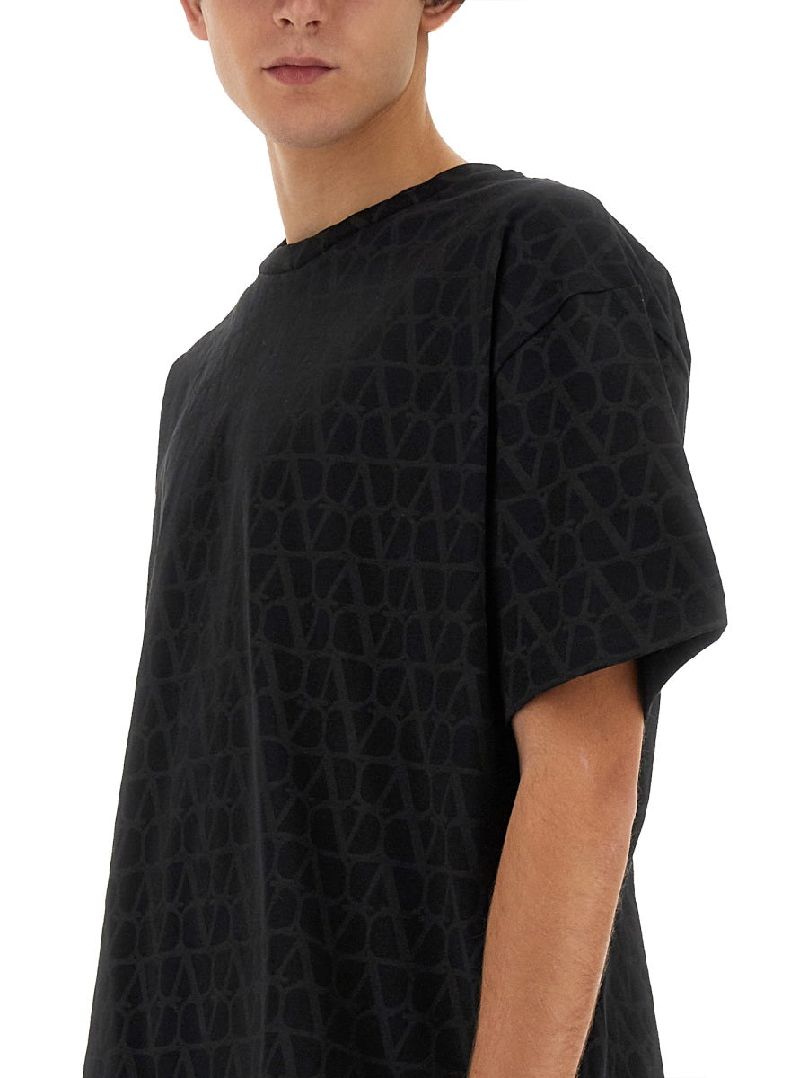 Valentino Garavani T shirts - Black | Wanan Luxury