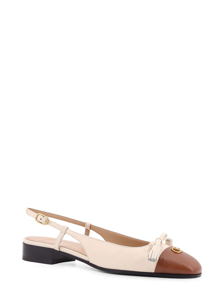 Valentino Garavani Flat shoes -  | 934b147ad953cd07ec8299530ca49349c2591b0e