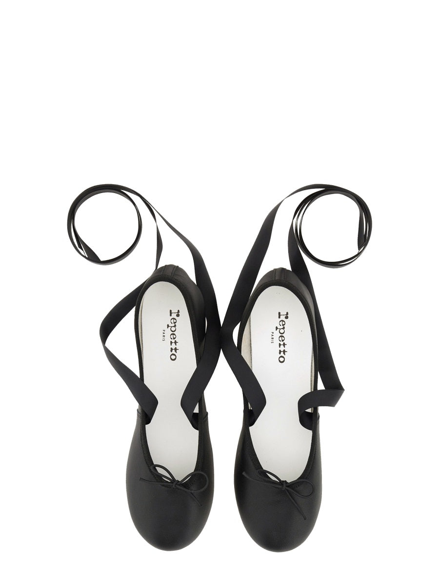 Repetto Flat Shoes - Black | Wanan Luxury