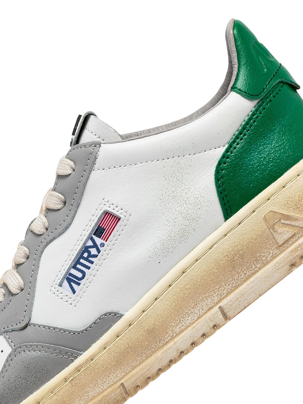 Autry Sneakers - White | a7e5faed6e744964a510a5f1d11ddc4d0f842e10