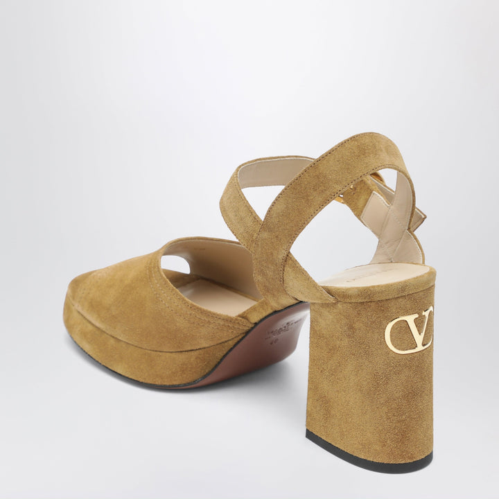 Valentino Garavani Shoes - Beige | d9e6e2cafefdca80d24f67c1e222872df29036b5